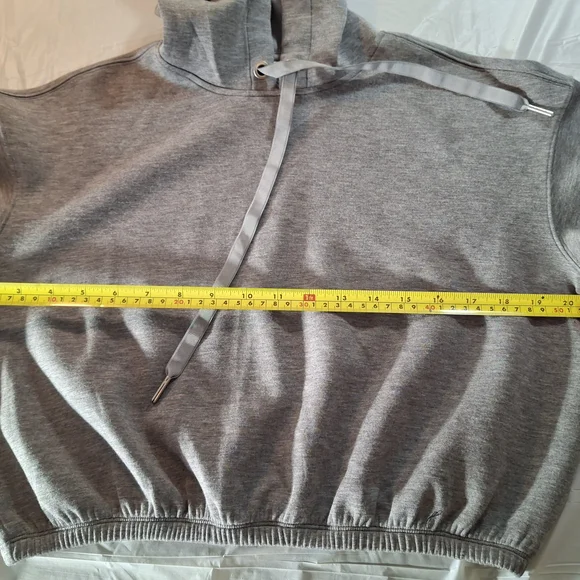 Spanx NWOT Light Gray Women's Cropped XS Lined Hoodie - Picture 9 of 10